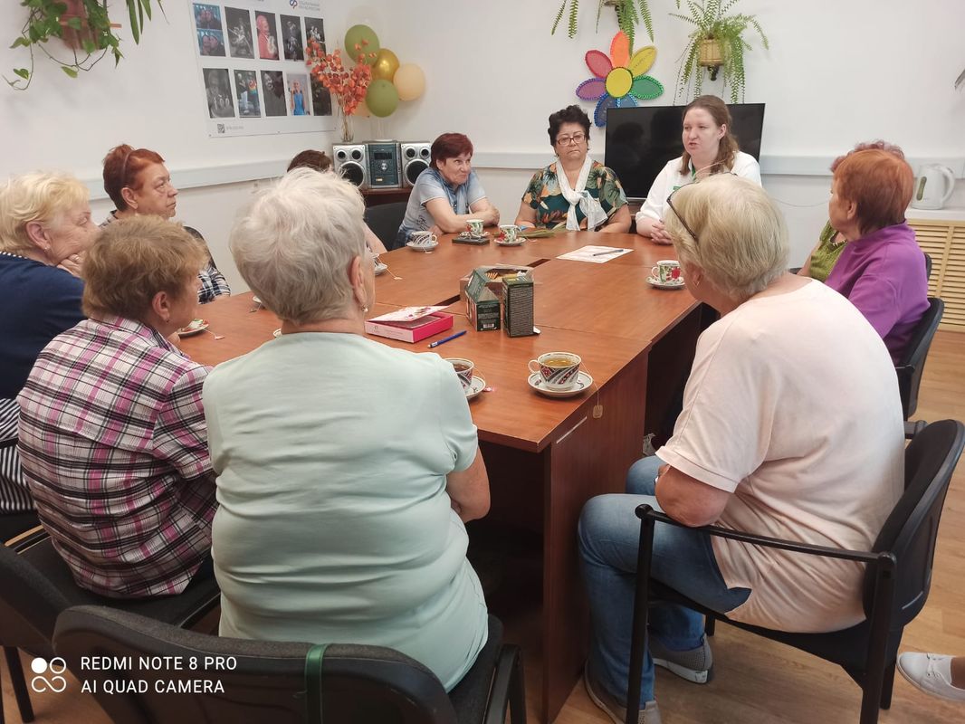 Виртуальная экскурсия на ВДНХ и встреча с сотрудником Сбербанка.