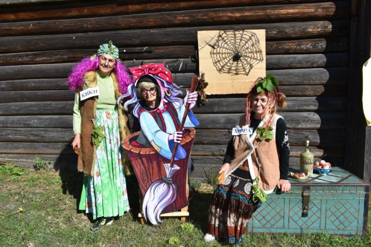 В гостях у сказки. В гостях у сказки.